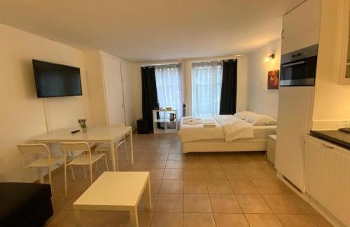 Neuchatel House | JOY06 Mango Spirit Suites