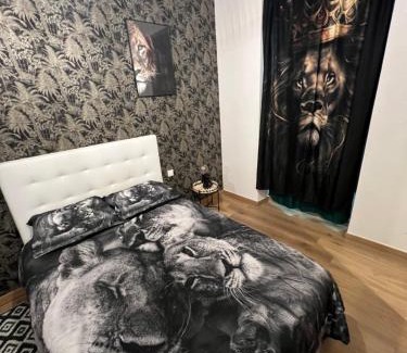 Riquier Apartment | Joyau rare port de Nice