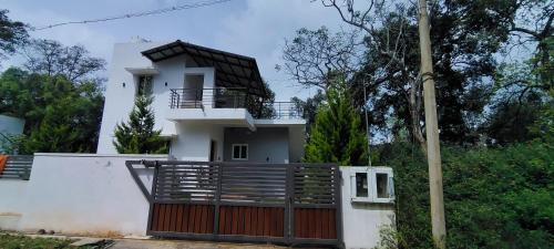 Sirumalai Apartment | Joyce Retreats Cottage and Resorts