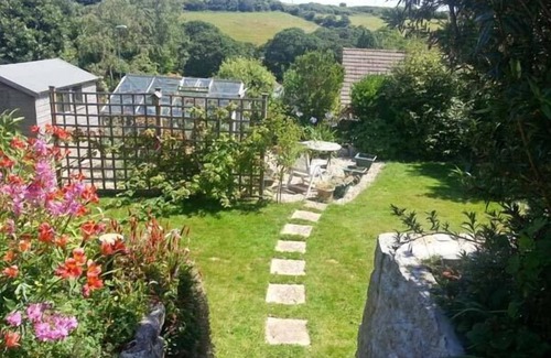 Falmouth House | JOYLANDS, pet friendly, with a garden in Falmouth