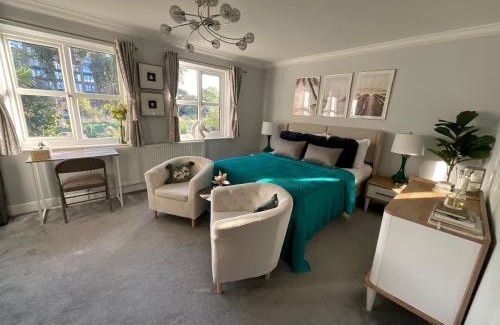 Lansbury House | Jubilee Mews