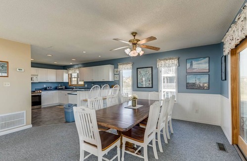 Ocean Hill House | Judge's Chambers | 415 ft from the beach | Private Pool, Hot Tub | Corolla