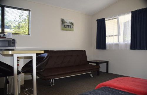 Turangi Hotel | Judges Pool Motel Turangi