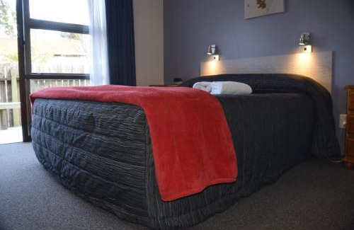 Turangi Hotel | Judges Pool Motel Turangi