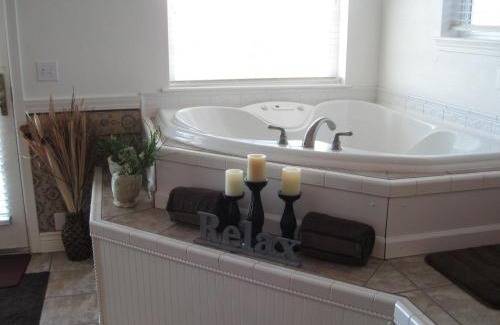 Ocean Shores Apartment | Judith Ann Inn