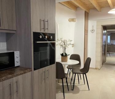 Kalyves House | Julia's cottage