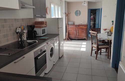 Saint-Georges-d'Oleron House | June2026:Renovated house! air conditioning, 2bedroom, 2bathroom, superb living room kitchen