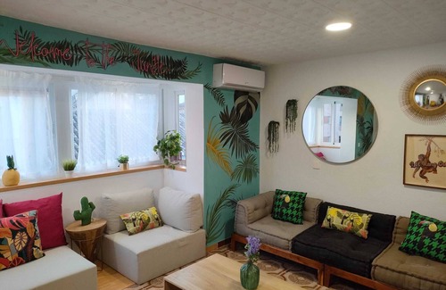 Zaidin Apartment | Jungle city apartment