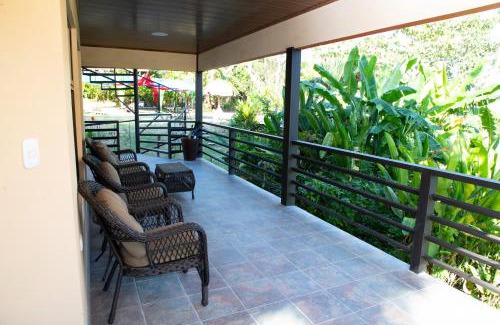 Cabuya Hotel | Jungle Lodge at Wild Sun Rescue Center