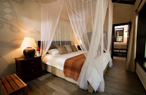 Tikal National Park Hotel | Jungle Lodge Hotel