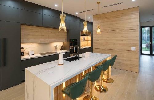 Harbordale House | Jungle Serene Lux Home with Pool Sauna Ice Bath