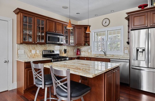 Shorewood-Tower Hills-Harbert House | Juniper Presents: Harbor Ctry-Gorgeous Cape Cod Home-1.7 wooded acres w/hot tub