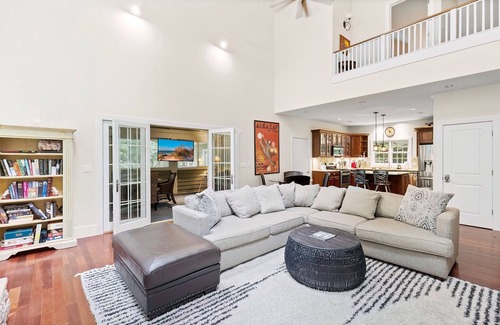 Shorewood-Tower Hills-Harbert House | Juniper Presents: Harbor Ctry-Gorgeous Cape Cod Home-1.7 wooded acres w/hot tub