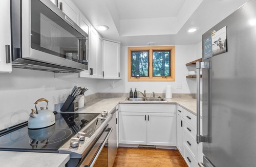Shorewood-Tower Hills-Harbert House | Juniper Presents: La Maison du Lac: Hot Tub + Fire Pit Near Dunes