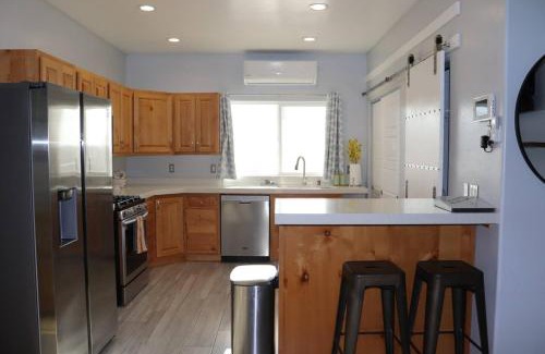 Kanab Apartment | Juniper View 2 Bed 2 Bath and Hot Tub