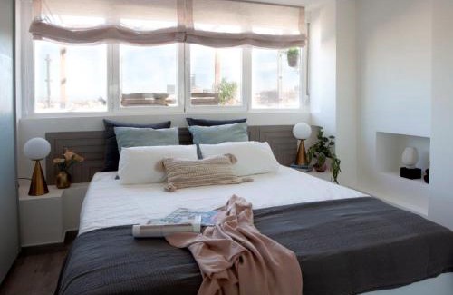 Cuatro Caminos Apartment | Junto a Bernabéu, ático con enorme terraza