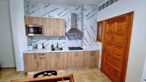 Las Arenas Apartment | Junto al Mar 1