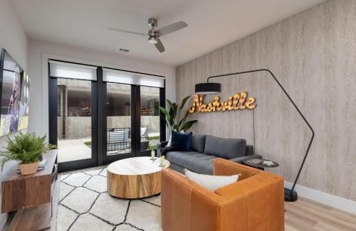 West End House | Jupiter - Odyssey - Heart of Midtown