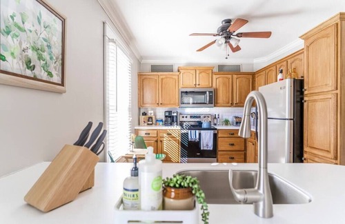 North Chattanooga House | Just 2 Miles To Downtown! Grill | Firepit | 4K TV