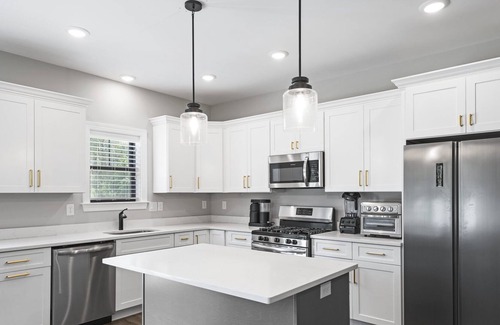 Cape May Court House House | JUST 5 MILES FROM AVALON & STONE HARBOR BEACHES! 4BR, 2.2BA SINGLE FAMILY HOME