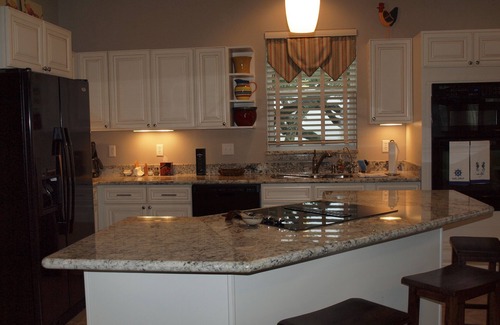 Waveland House | Just a Short Walk From the Beach
