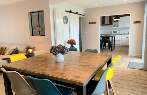 Cleder House | Just a stone's throw from the beach. House completely renovated in 2020, sleeps 6-8.