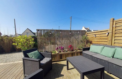 Cleder House | Just a stone's throw from the beach. House completely renovated in 2020, sleeps 6-8.