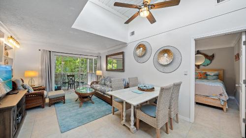 Whitney Beach Apartment | Just Beachy