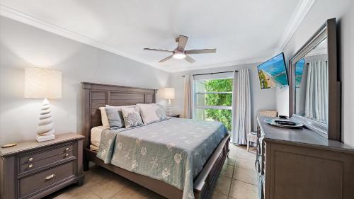 Whitney Beach Apartment | Just Beachy