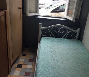 Le Pre-Saint-Gervais Apartment | Just for sleep - Hoche APT