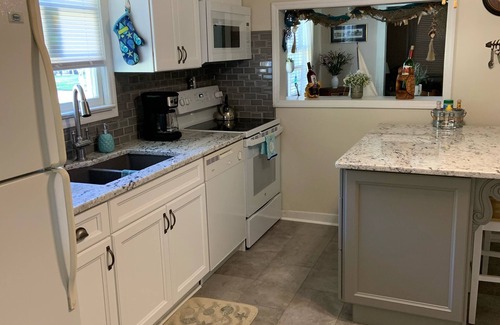 Bridgeton Cottage | 'Just in the Moment' Quaint Cottage Near Historic New Bern