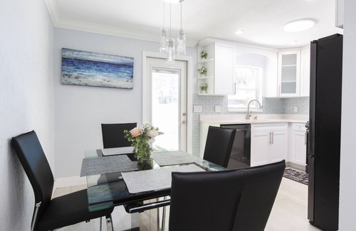 Hunt Club Apartment | Just one Guest house near PGA