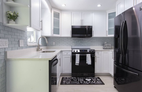 Hunt Club Apartment | Just one Guest house near PGA