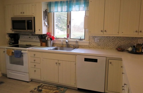 East Orleans House | Just Over Half Mile to Nauset Beach - Sleeps 10