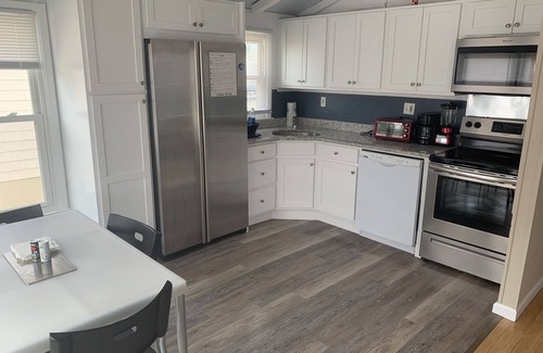 Holgate House | JUST REDUCED FOR THE MONTH OF JUNE! HOLGATE Beach House - 5 BR's -sleeps 12