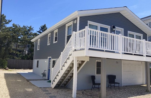 Holgate House | JUST REDUCED FOR THE MONTH OF JUNE! HOLGATE Beach House - 5 BR's -sleeps 12