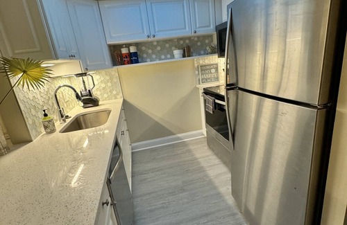 Siesta Key Condo | Just remodeled, professionally decorated bright and airy!