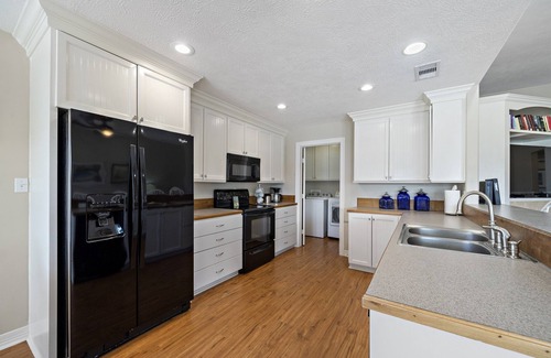 Galveston House | "Just Right" in Pirates Beach West - Family Friendly! Updated! Pet Friendly!