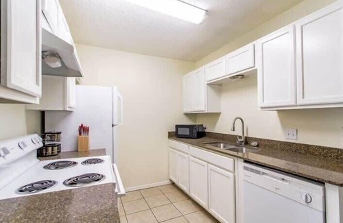 Lawton Apartment | Just what you need closest to Fort Sill