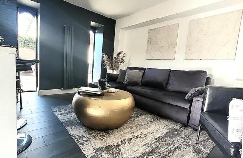 Branston House | Justaura Retreat