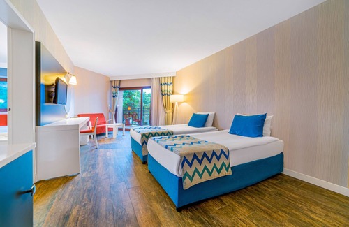 Okurcalar Resort | Justiniano Club Park Conti – All Inclusive