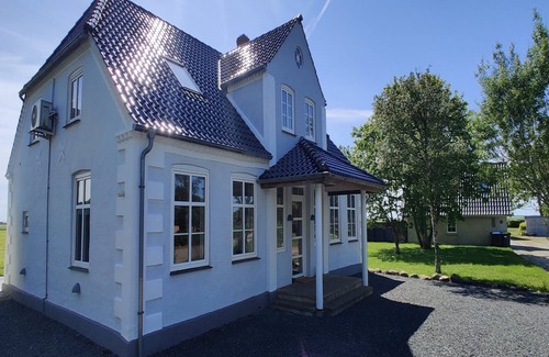 Ballum House | "Juuso" - 20km from the sea by Interhome
