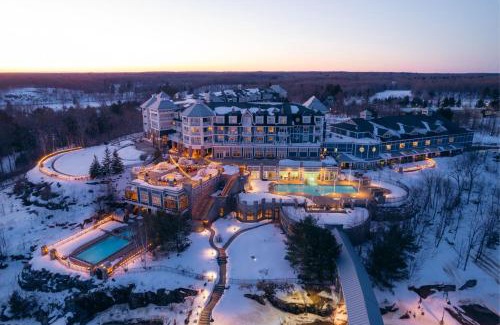 Minett Resort | JW Marriott The Rosseau Muskoka Resort & Spa