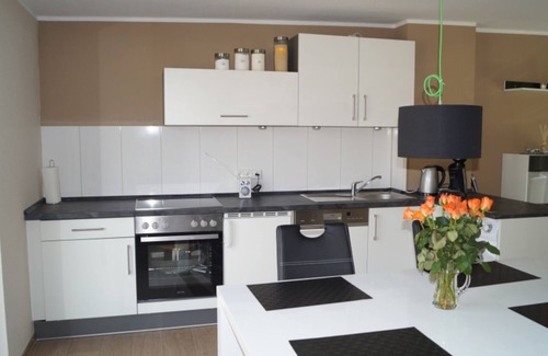 Gelbensande Apartment | Küstenwald - Ferienwohnung Ostseeluft