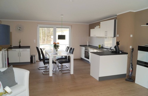 Gelbensande Apartment | Küstenwald - Ferienwohnung Ostseeluft