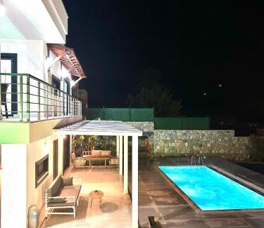 Bodrum House | Kızılağaçta özel havuzlu geniş bahçeli lüks Villa