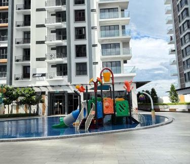 Penampang Apartment | K avenue condominium by TZ homestay