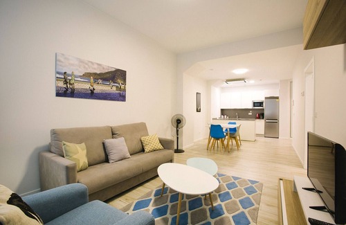 Gros Apartment | K Gloria Suites 5 1B one bedroom street facing