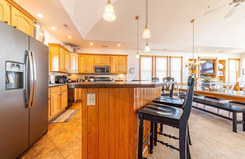 Colington House | K1421 Acqua. Ocean Views; Semi-Oceanfront; Elevator; Private Pool; Rec Room!