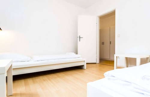 Hoehenberg Apartment | K66 nice apartment for 5 people in Cologne Höhenberg, only 5km from the Cologne trade fair